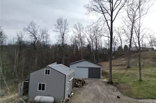 21252 Oxford Rd, Salesville, OH 43773 - Photo 7