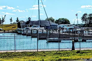 401 W Shoreline Dr, Sandusky, OH 44870 - Photo 11