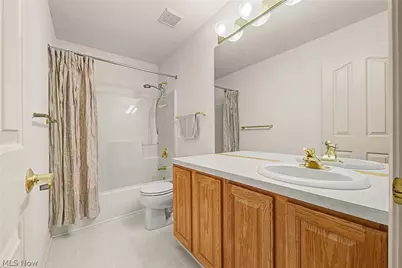 20067 Killians Grove, Strongsville, OH 44149 - Photo 27