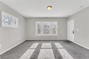 10222 Joan Ave, Loveland, OH 44111 - Photo 13