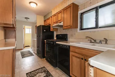 5950 Galaxie Drive, Mentor, OH 44060 - Photo 15