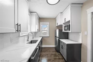 1544 Warren Rd, Oakwood, OH 44107 - Photo 9