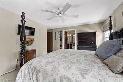 8445 Stoney Brook Drive, Chagrin Falls, OH 44023 - Photo 23