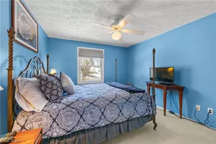 8445 Stoney Brk Dr, Chagrin Falls, OH 44023 - Photo 27