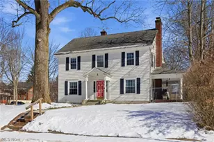 621 Greenwood Ave, Akron, OH 44320 - Photo 1