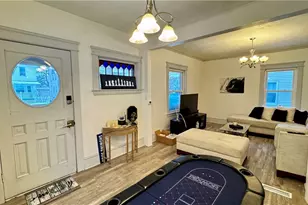 4001 E 54th St, Newburgh Heights, OH 44105 - Photo 13