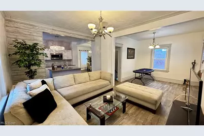 4001 E 54th Street, Newburgh Heights, OH 44105 - Photo 3