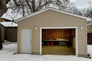 4001 E 54th St, Newburgh Heights, OH 44105 - Photo 21