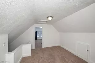 77 W Mildred Ave, Akron, OH 44310 - Photo 33