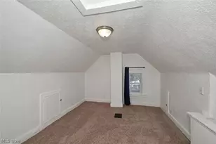 77 W Mildred Ave, Akron, OH 44310 - Photo 35