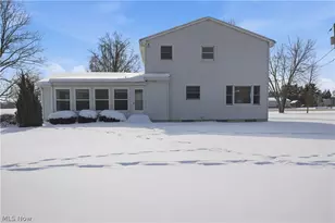 1016 W Pine Lake Rd, North Lima, OH 44452 - Photo 27