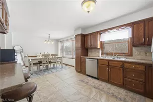 1016 W Pine Lake Rd, North Lima, OH 44452 - Photo 9