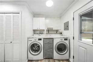 8075 Crestwood Dr, Garrettsville, OH 44231 - Photo 25