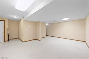 29008 Uxbridge Dr, Willowick, OH 44095 - Photo 31