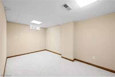 29008 Uxbridge Drive, Willowick, OH 44095 - Photo 33