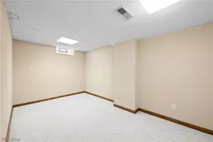 29008 Uxbridge Dr, Willowick, OH 44095 - Photo 33