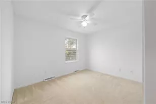 29008 Uxbridge Dr, Willowick, OH 44095 - Photo 27