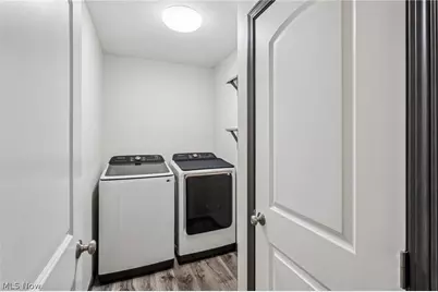 471 Tulip Trail, Wadsworth, OH 44281 - Photo 9