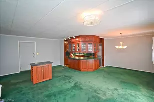 5200 West Blvd, Youngstown, OH 44512 - Photo 7