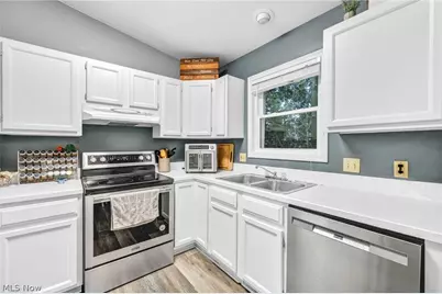 545 Fulmer Avenue, Akron, OH 44312 - Photo 19