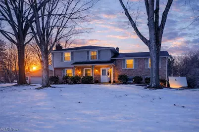 4277 Skycrest Drive NW, Canton, OH 44718 - Photo 5