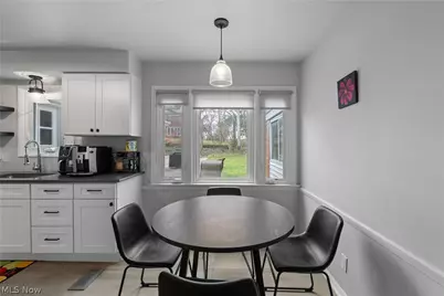 23650 Shelburne Road, Huber Heights, OH 44122 - Photo 7