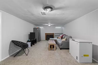 23650 Shelburne Road, Huber Heights, OH 44122 - Photo 31