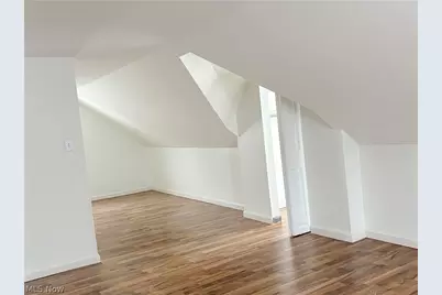 15521 Corkhill Road, Maple Heights, OH 44137 - Photo 13