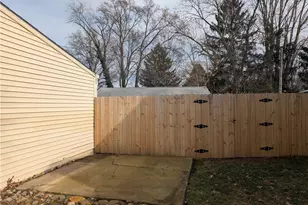 1468 Curtis Ave, Cuyahoga Falls, OH 44221 - Photo 19