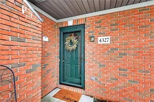 4327 Hunters Chase Ln, Wooster, OH 44691 - Photo 3