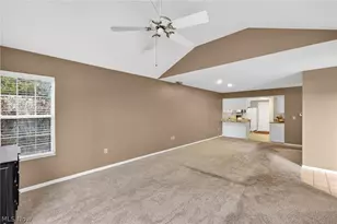 4327 Hunters Chase Ln, Wooster, OH 44691 - Photo 9