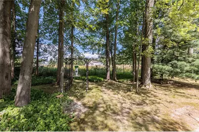 33403 Cromwell Drive, Solon, OH 44139 - Photo 47