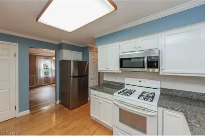 33403 Cromwell Drive, Solon, OH 44139 - Photo 13