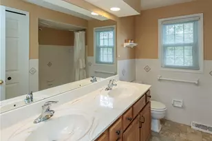 33403 Cromwell Dr, Solon, OH 44139 - Photo 37