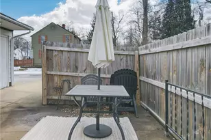 2504 17th St, Cuyahoga Falls, OH 44223 - Photo 29