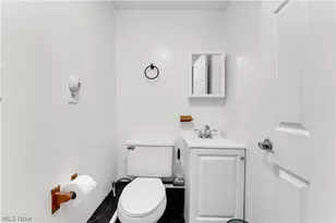 12015 Osceola Ave, Loveland, OH 44108 - Photo 15