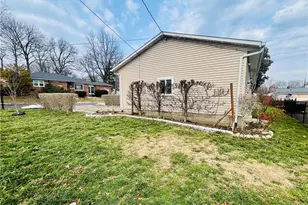 2275 Edwin Ave, Akron, OH 44314 - Photo 3