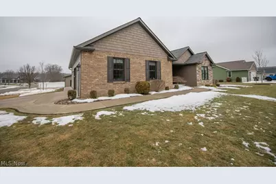 3912 Clay Court SE, Dennison, OH 44621 - Photo 3