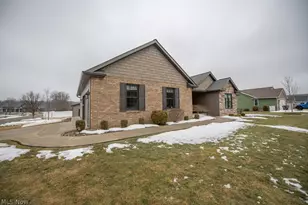 3912 Clay Ct SE, Dennison, OH 44621 - Photo 3