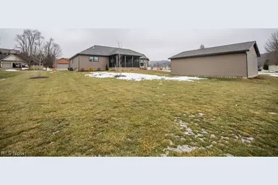 3912 Clay Court SE, Dennison, OH 44621 - Photo 7