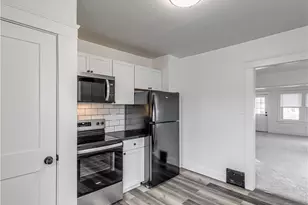 577 Essex St, Akron, OH 44306 - Photo 5