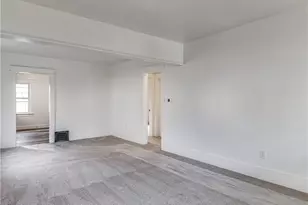 577 Essex St, Akron, OH 44306 - Photo 9