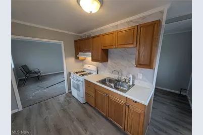 3641 Tacoma Avenue, Lorain, OH 44052 - Photo 9