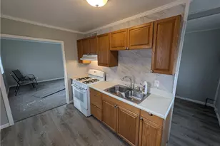 3641 Tacoma Ave, Lorain, OH 44052 - Photo 9