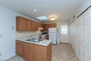 2217 Heather Ln, Twinsburg, OH 44087 - Photo 13