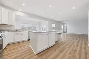 9397 Winfield Ln, North Ridgeville, OH 44039 - Photo 7