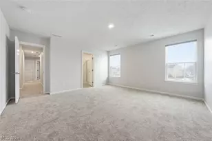 9397 Winfield Ln, North Ridgeville, OH 44039 - Photo 27