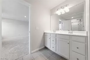 9397 Winfield Ln, North Ridgeville, OH 44039 - Photo 29