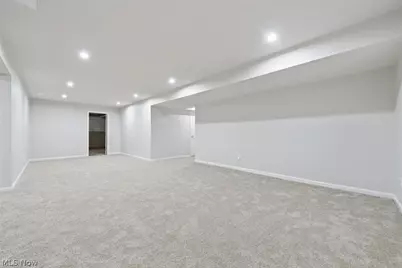 9397 Winfield Lane, North Ridgeville, OH 44039 - Photo 43