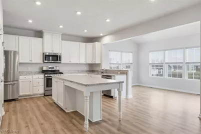 9397 Winfield Lane, North Ridgeville, OH 44039 - Photo 11